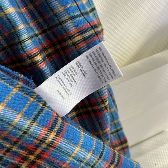 594-BDG Blue and Red Plaid Blouse - Picture 13 of 15